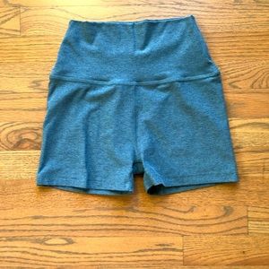 Beyond Yoga All for Run short